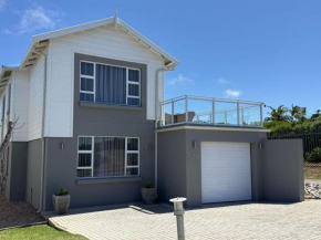 Lodge 120 Pinnacle Point Estate